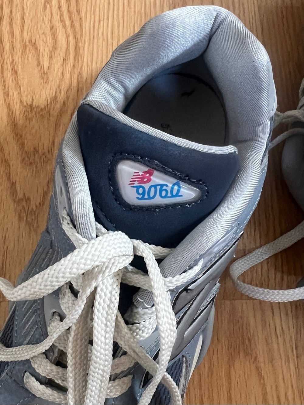 New Balance 9060 Moon Daze Arctic Grey Sneakers – Women’s Size 8.5 – Arctic Grey - Picture 6 of 8